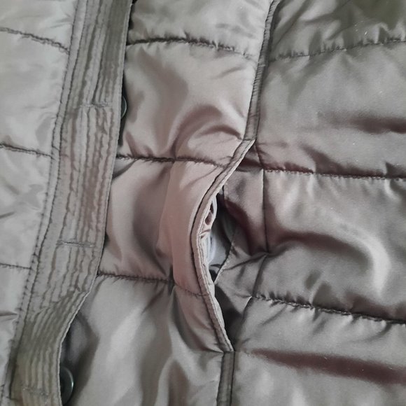 Outer Edge puffy Quilted Vest Full Zip + Buttons 2 Front Pockets Brown Size XL - Picture 5 of 7